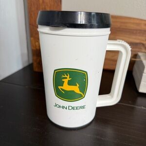 John Deere Super Thermo Insulated-Serv Large 22 oz. Travel Mug W/ Lid Betras USA